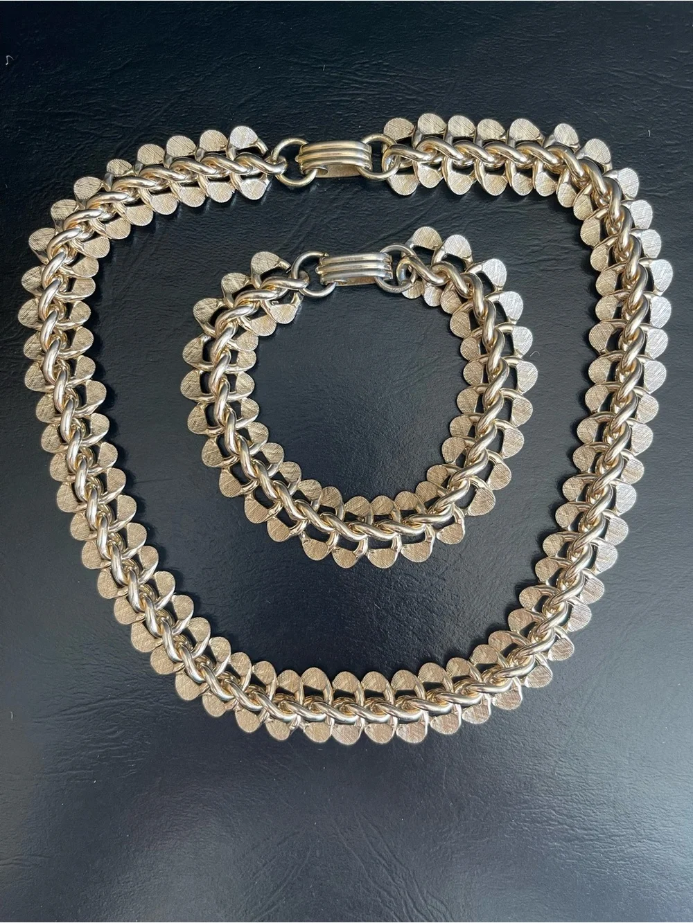 Vintage Gold-Tone Textured Link Necklace and Bracelet Set